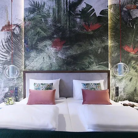 Zoo By Afrykarium מלון