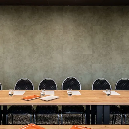 מלון Zoo By Afrykarium 3*