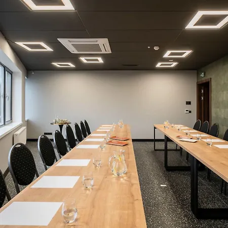 Zoo By Afrykarium מלון 3*